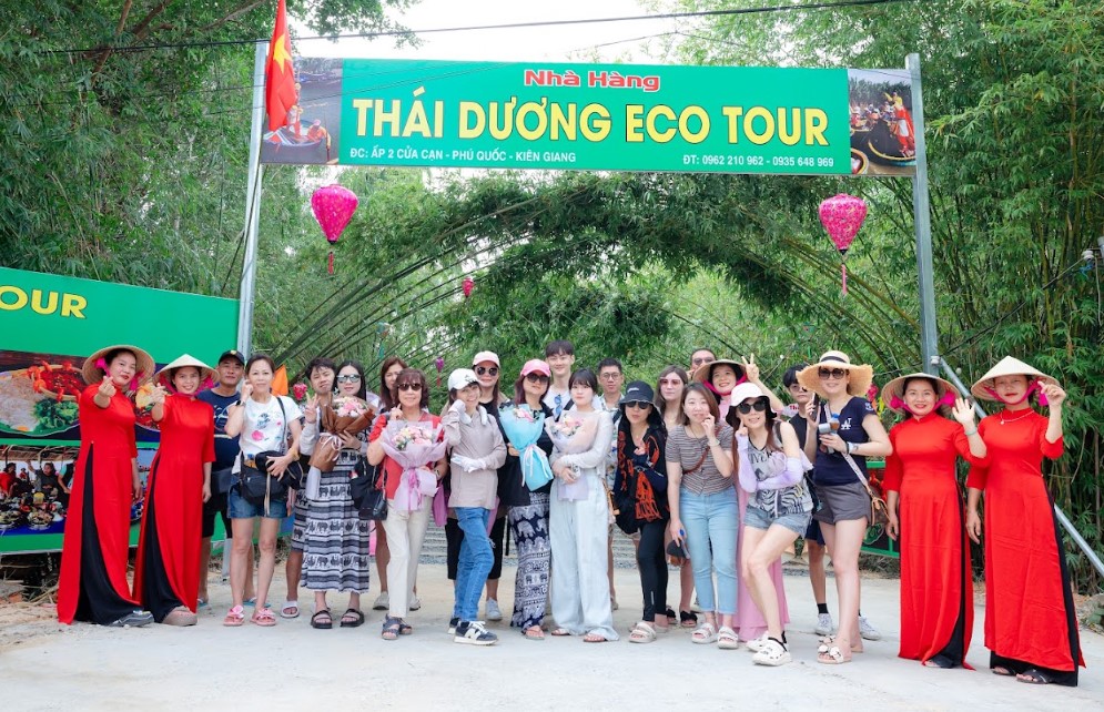 Cửa Cạn có gì chơi
